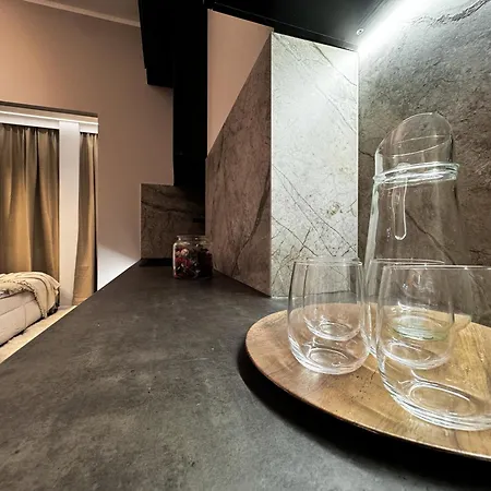 Central, Modern & Chic Gem, Near Park! 10min To Old Town, Trumski Appartement Wrocław
